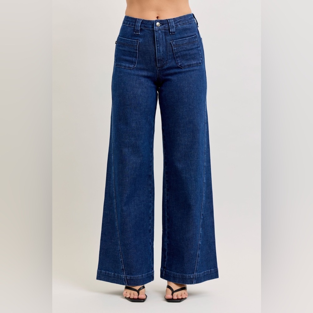 Judy Blue High-Waisted Retro Wide Jeans with Patch Pkts & Twisted Seams